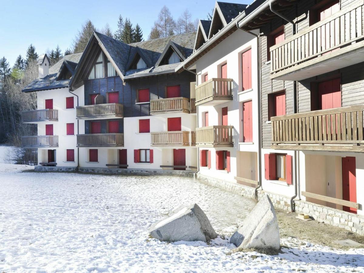 Residenze Holiday Park By Halldis Ponte Di Legno Kültér fotó